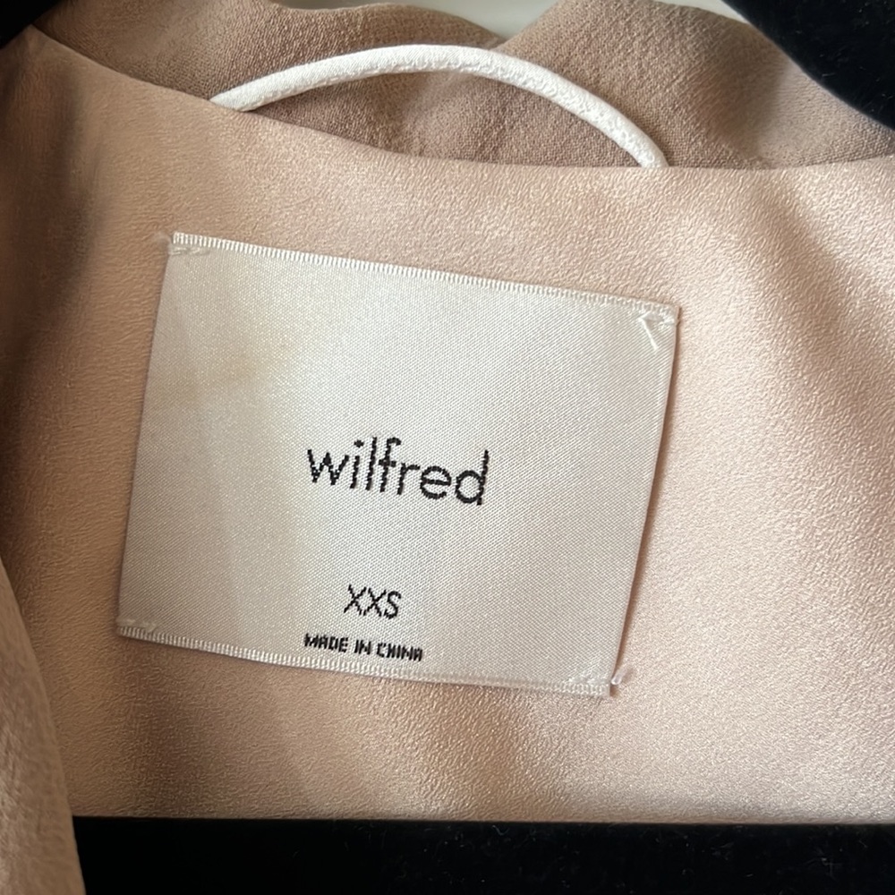 Wilfred Tan Blazer - Picture 2 of 7